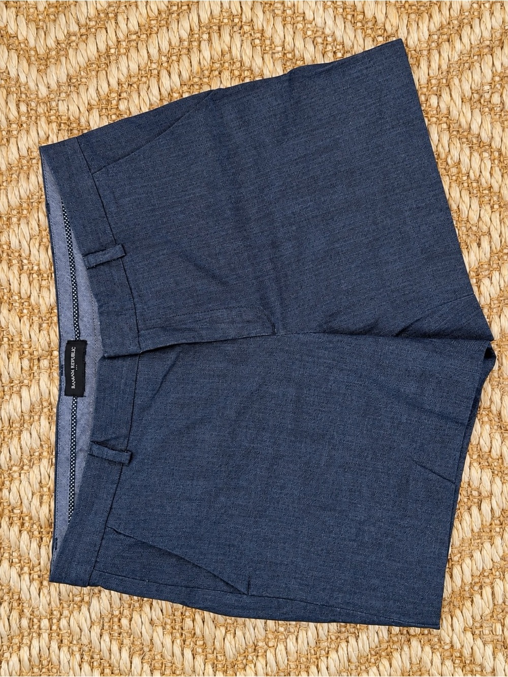 Banana Republic Women’s Dark Chambray Flat-Front Shorts